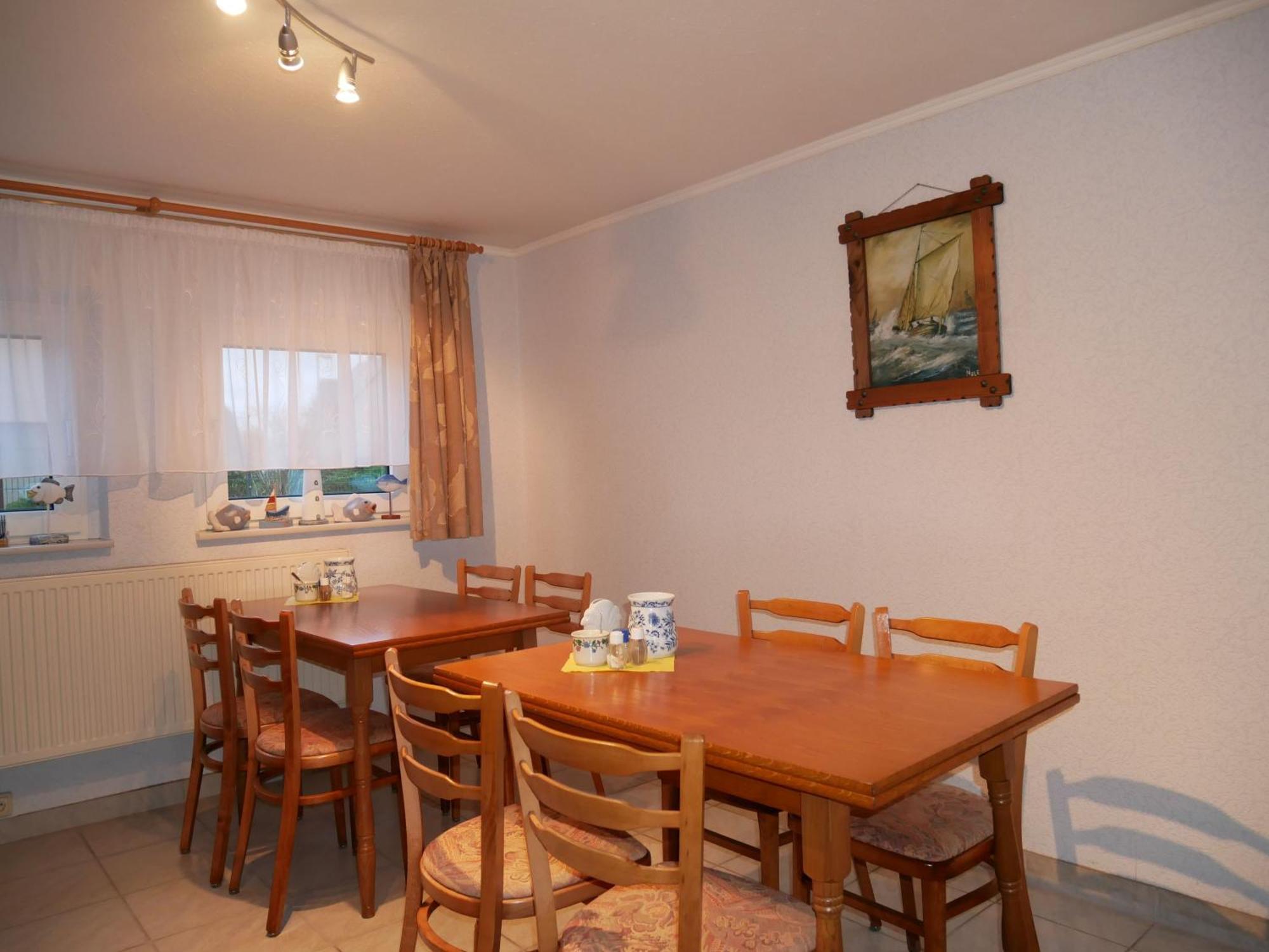 2 Ferienzimmer Inkl Fr & 1 Bungalow, Wlan, Garten, Grill ツィノヴィッツ エクステリア 写真