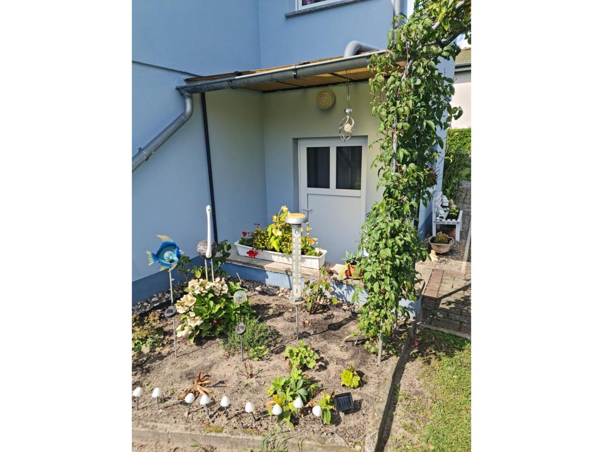 2 Ferienzimmer Inkl Fr & 1 Bungalow, Wlan, Garten, Grill ツィノヴィッツ エクステリア 写真